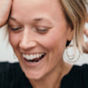 Meet your Posher, Kelley